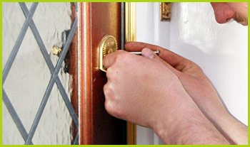 Expert Locksmith Services Bradenton, FL 941-564-3364 Expert Locksmith Services Bradenton, FL 941-564-3364