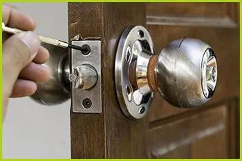 Expert Locksmith Services Bradenton, FL 941-564-3364 - 17-eviction-service