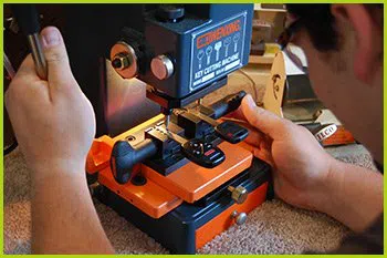 Expert Locksmith Services Bradenton, FL 941-564-3364 - 18-key-making