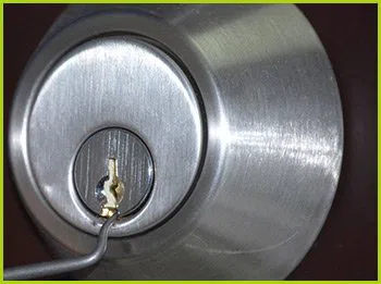Expert Locksmith Services Bradenton, FL 941-564-3364 - 7-broken-key